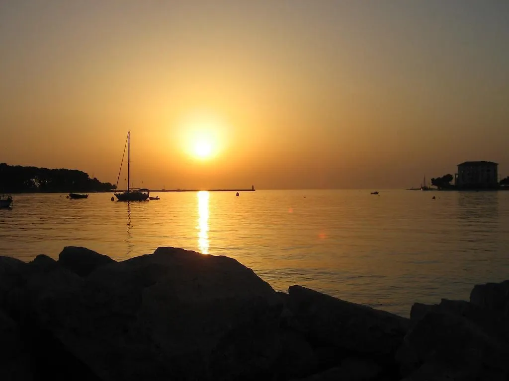 Holiday Home Villa Bella Vrsar Kroatien